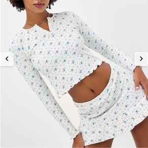 NWT Frankie’s bikinis waffle floral long sleeve skirt set size Small